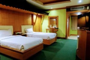 The Rich Hotel, Nonthaburi