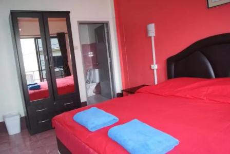Pineapple Guesthouse - 74