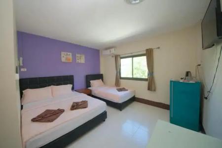 Pineapple Guesthouse - 44