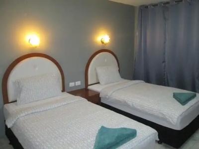 Pineapple Guesthouse - 3