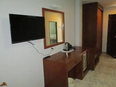 Pineapple Guesthouse - 5