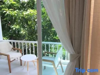 Changmoi House (Little Village) - 254