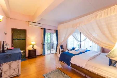 Changmoi House (Little Village) - 185