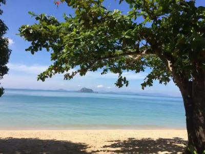 Yao Yai Beach Resort - 7