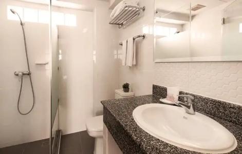 Samran Place - 128