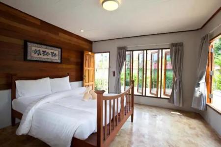 The Stage, Koh Chang - 102