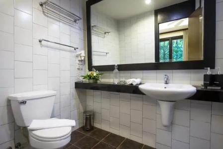 Lokal Phuket "Former K-Hotel" - SHA Extra Plus - 19