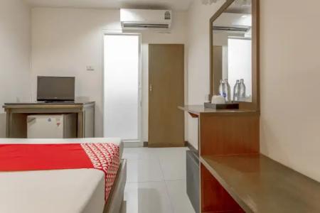 OYO 1096 Winner Inn - 2