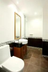 The Park Surin Serviced Apartments - 111