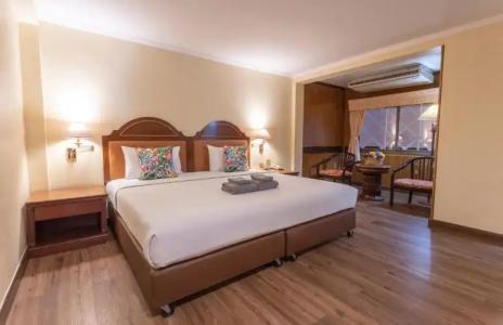 Sabai Inn - 132