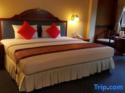Sabai Inn - 125