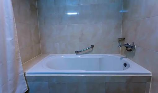 Sabai Inn - 124