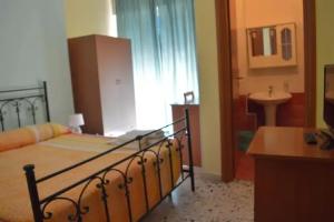 B&B Rooms, Scalea