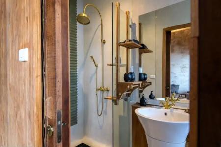 La A Natu Bed & Bakery - 98