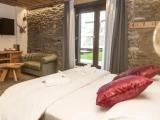 2 Bedrooms Suite with garden view