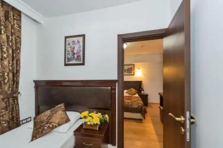 Kuran International - 47