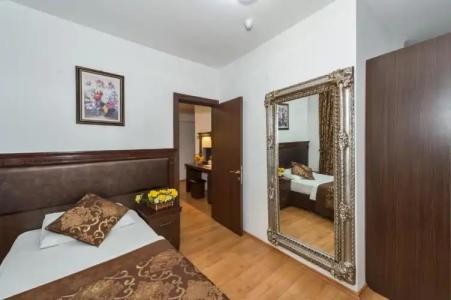 Kuran International - 60