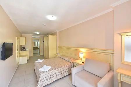 Tropicana Beach - 57