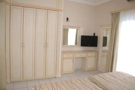 Tropicana Beach - 65