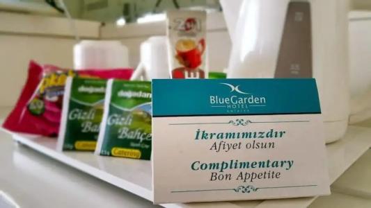 Blue Garden - 35