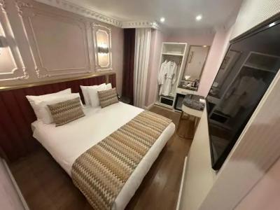 Golden Horn Istanbul - 100