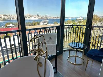 Golden Horn Istanbul - 156