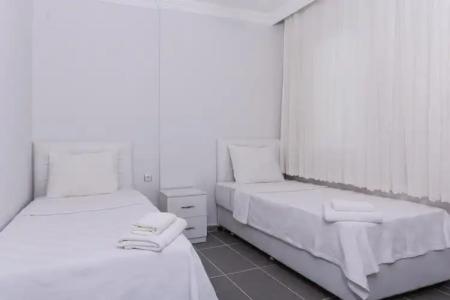 Sunset Village - 106