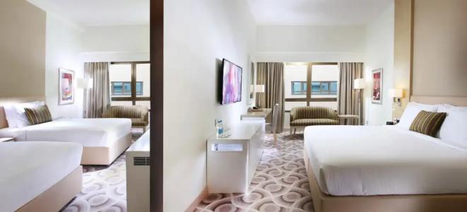 Metropolitan Dubai - 110