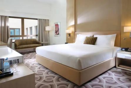 Metropolitan Dubai - 111