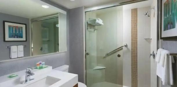 Hyatt Place Charlotte Downtown - 8