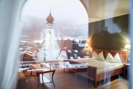 Post - Tradition & Lifestyle Adults Only - 46