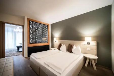 Post - Tradition & Lifestyle Adults Only - 55