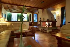 Hotel Cavallino Bianco - Weisses Roessl, Innichen