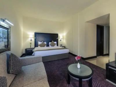 Mercure Gold, Jumeirah, Dubai - 121