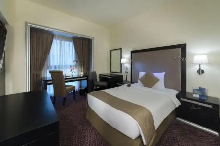 Mercure Gold, Jumeirah, Dubai - 102
