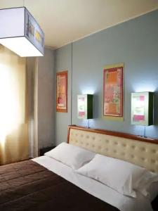 Roma Room - 19