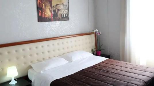 Roma Room - 6