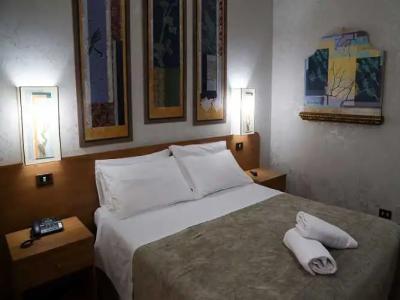 Roma Room - 20
