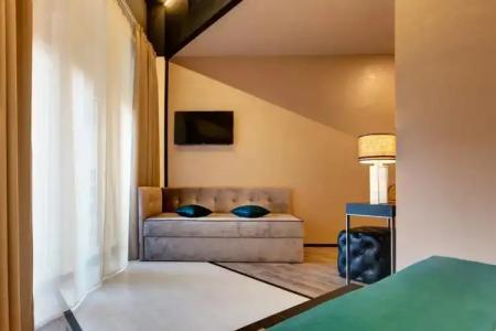 Dharma Luxury - 118