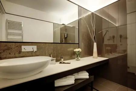 Dharma Luxury - 150