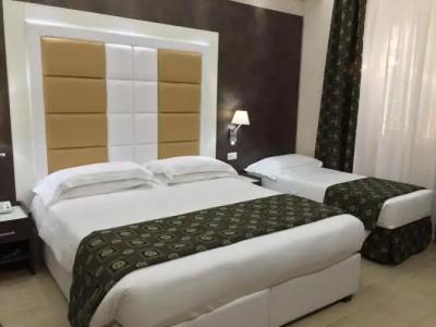 Relais Trevi 95 Boutique - 51
