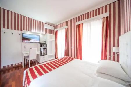 Relais Trevi 95 Boutique - 87