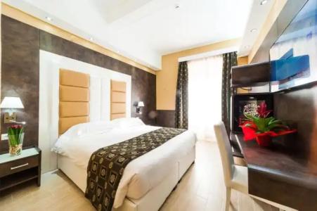 Relais Trevi 95 Boutique - 81