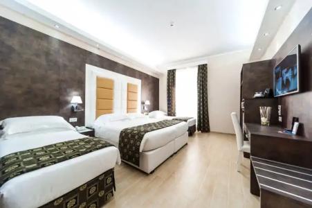 Relais Trevi 95 Boutique - 10