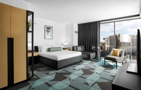 Downtown Grand & Casino - 45