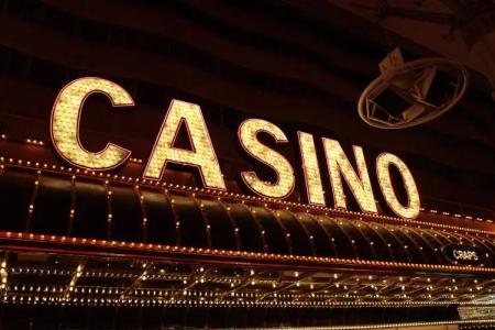 Downtown Grand & Casino
