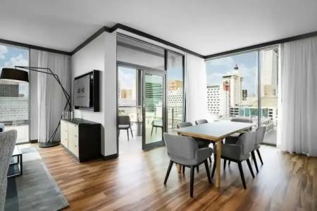 Downtown Grand & Casino - 42