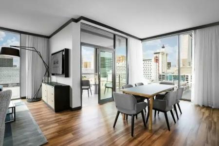 Downtown Grand & Casino - 7