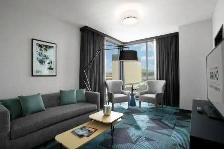 Downtown Grand & Casino - 40