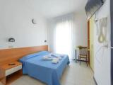 Comfort Double room with balcony and with partial sea view